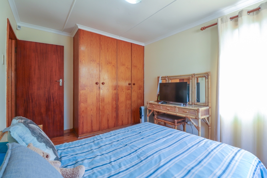 10 Bedroom Property for Sale in Dana Bay Western Cape